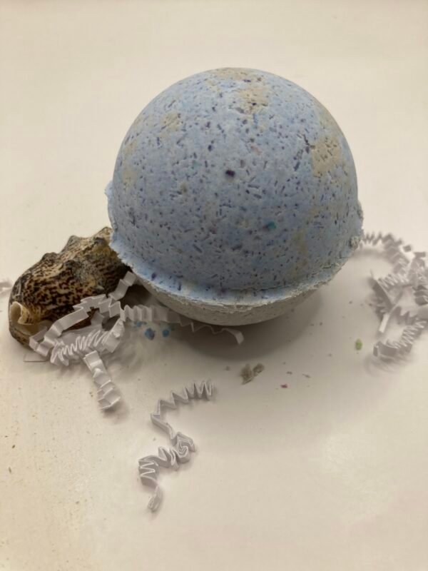 Santorini's Embrace Bath Bomb - Image 2