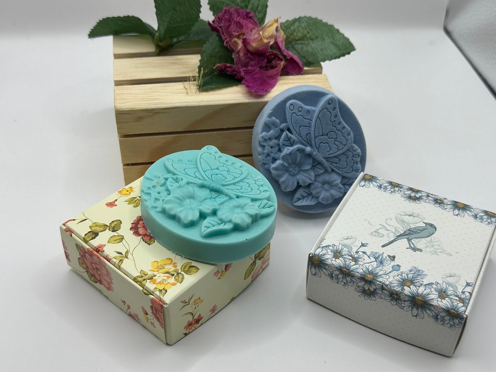 Butterfly Petal Discs - Image 2