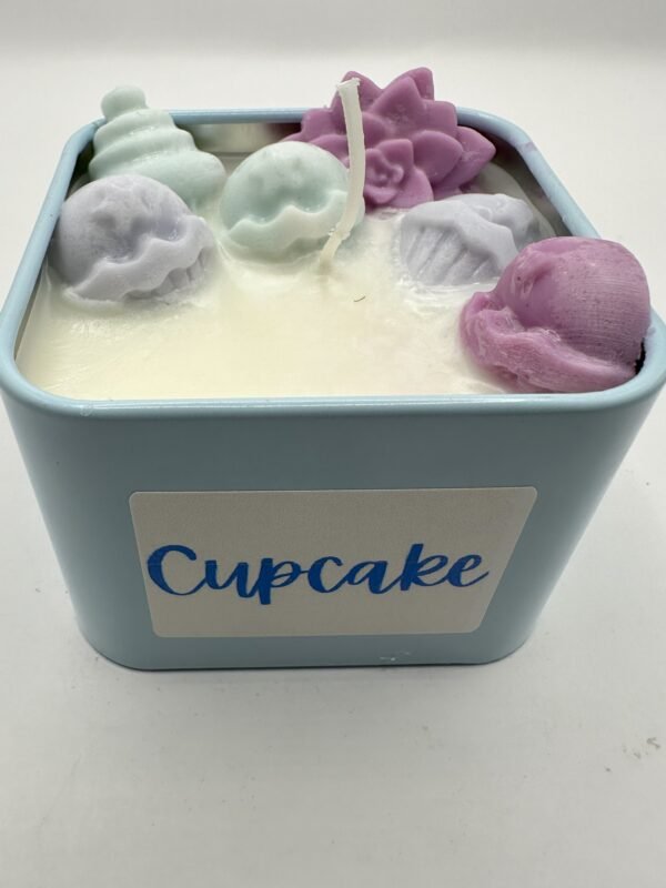 Cupcake Candle - Image 4