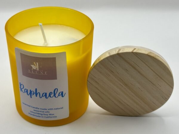 Raphaela Candle
