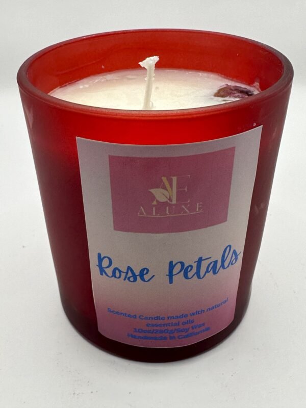 Rose Petals Candle - Image 2