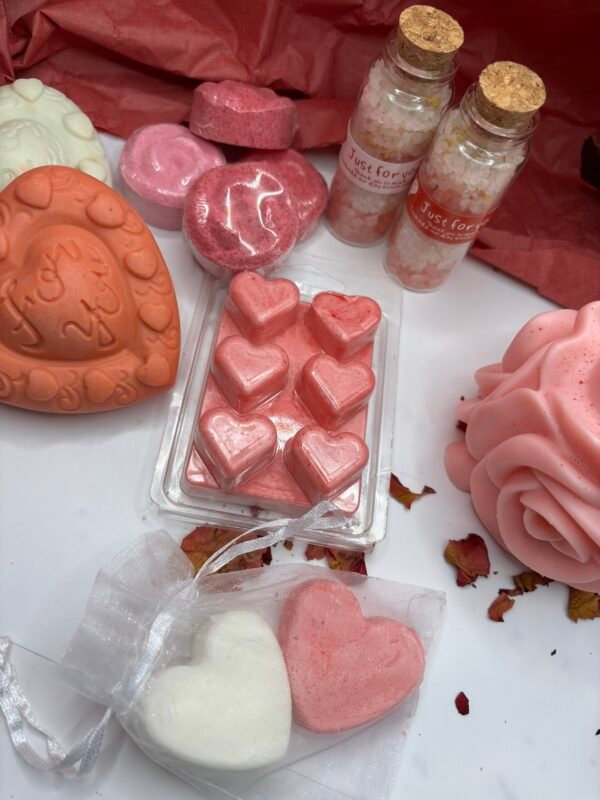 Sweetheart Essentials Gift Set - Image 4