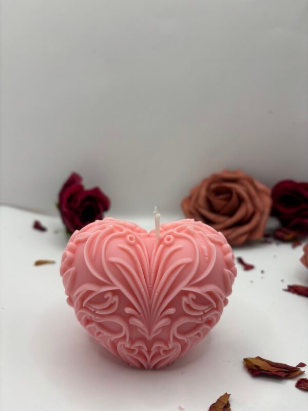 Heartfelt Glow Candle - Image 2
